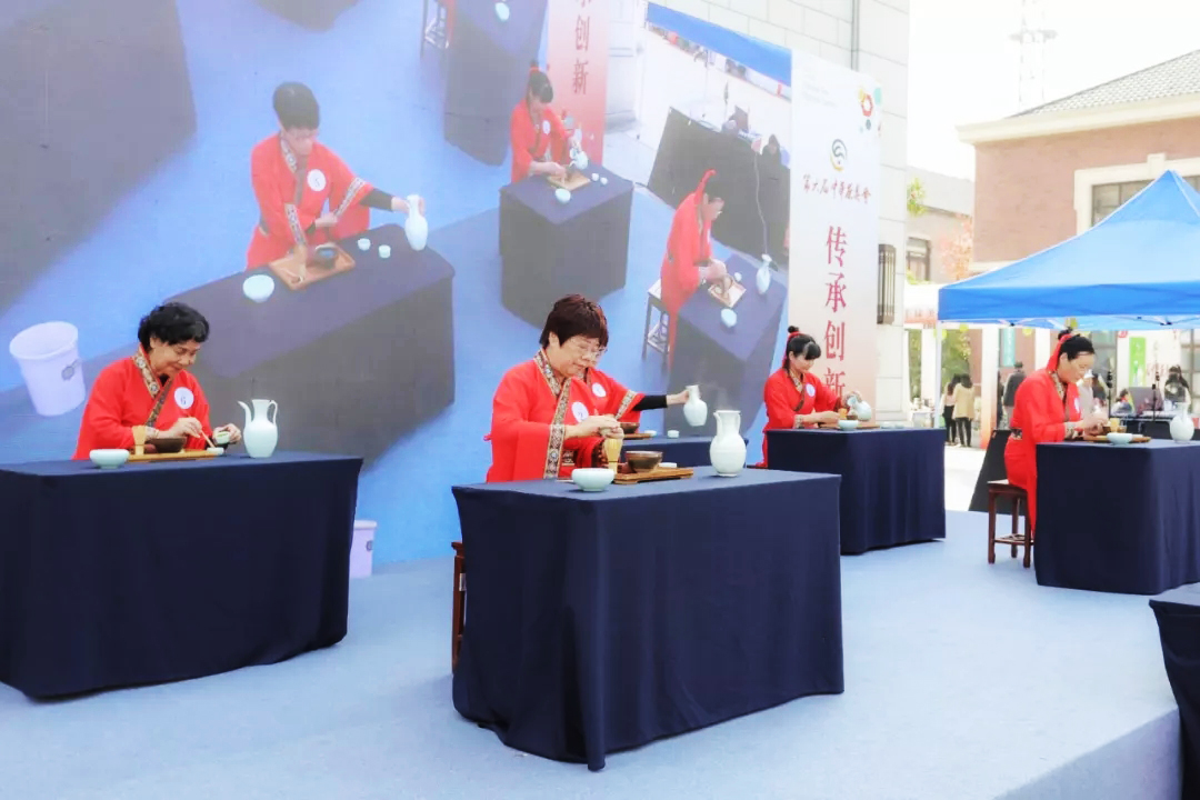 ���A��W��(hu��)��ˇ��ِ