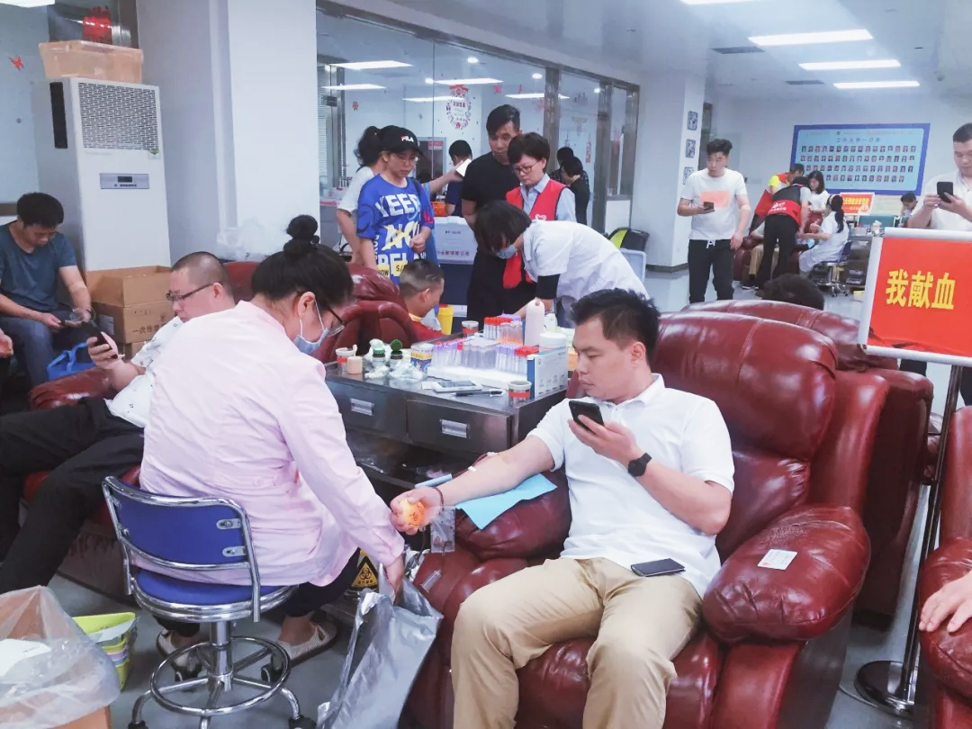 ���(hu��)�h�����L(zh��ng)���ӫI(xi��n)Ѫ