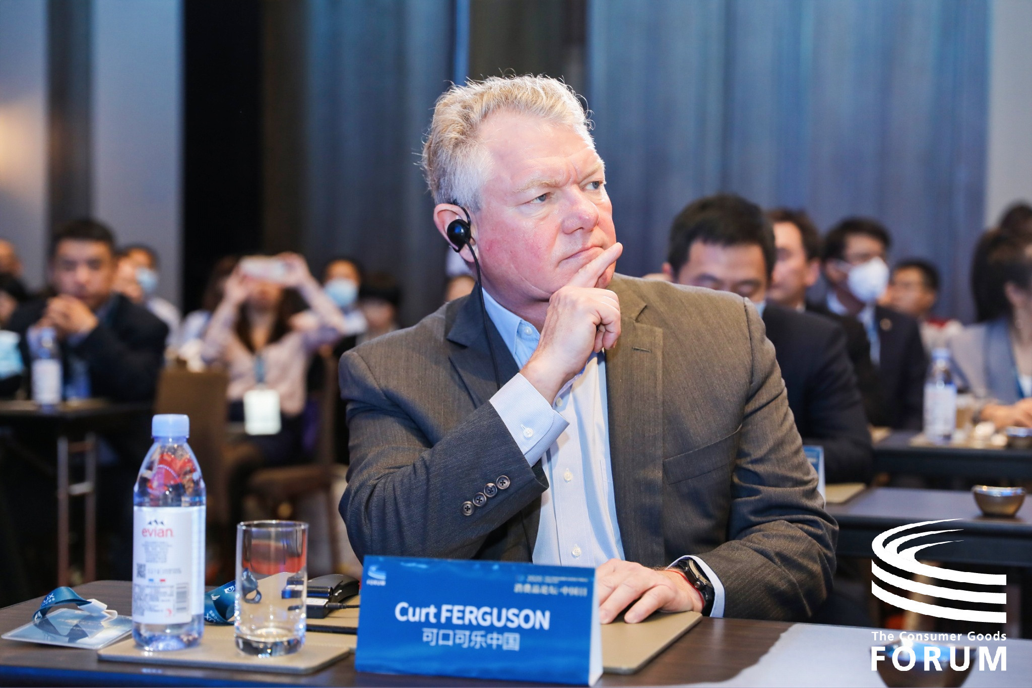 �ɿڿɘ������A���n���^(q��)����Curt FERGUSON