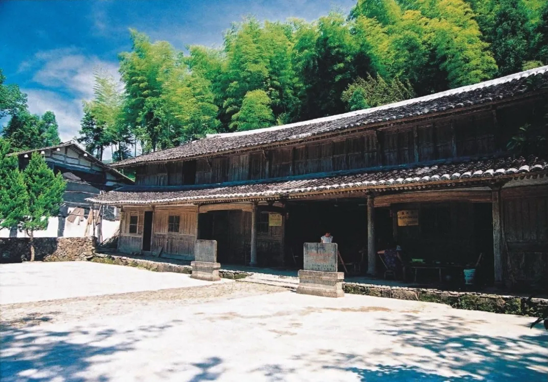 ƽꖿ��ո���(j��)���fַ