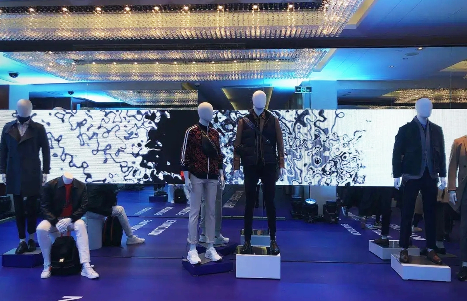 ���bչ�N��(hu��)չ�^(q��)