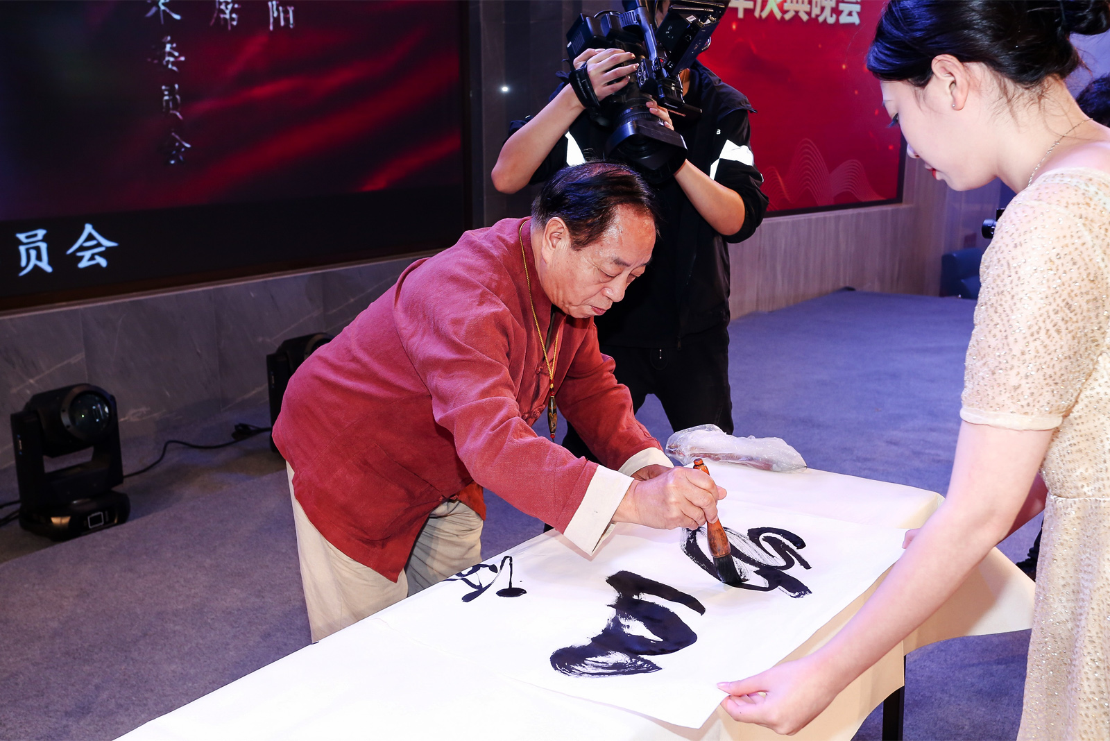 ɽ̩�Ƽ����F(tu��n)���(hu��)��������