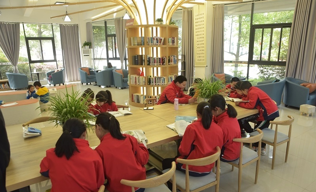 �ന�h�D��(sh��)�^ȫ����xϵ�л��(d��ng)