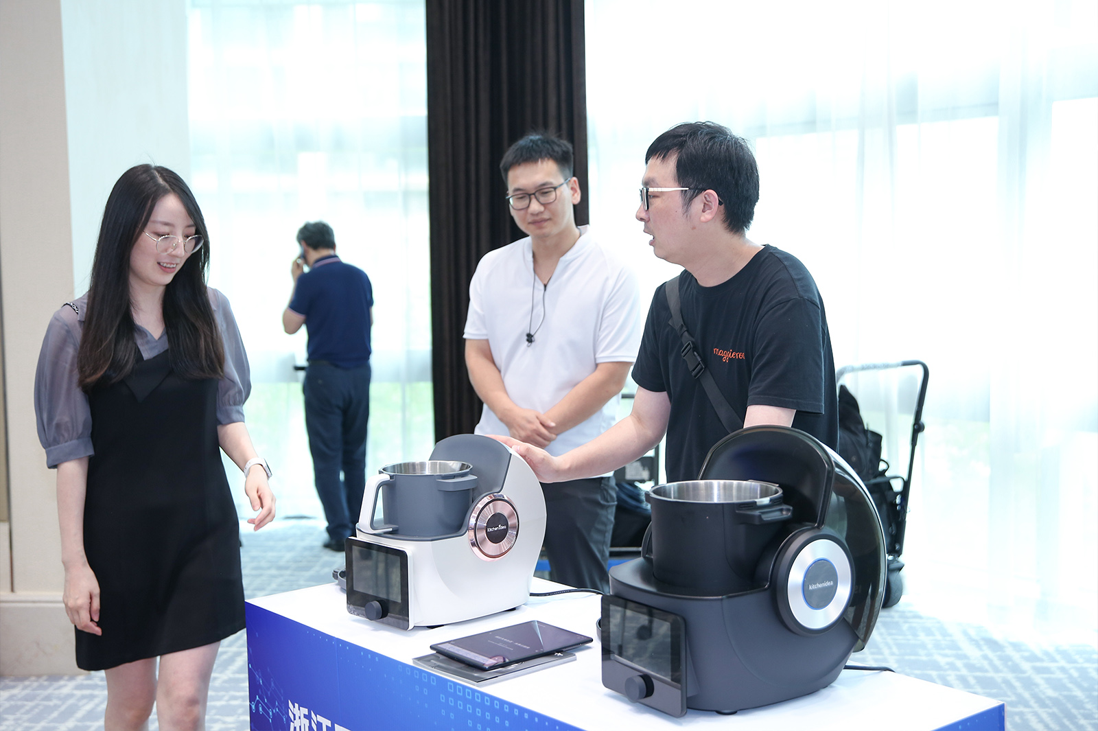 �F(xi��n)��(ch��ng)���^�a(ch��n)Ʒ