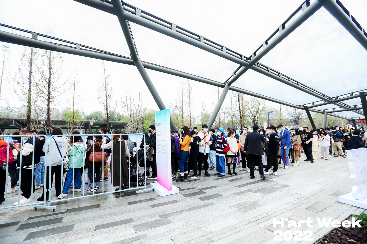 ���(d��ng)�Y(ji��)������ɢ��Ⱥ�������ˈ�(ch��ng)