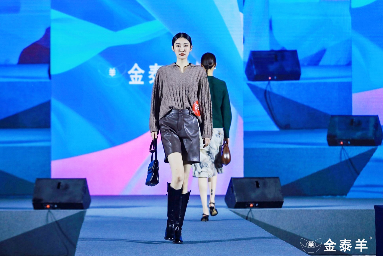 ���b�l(f��)����ģ������