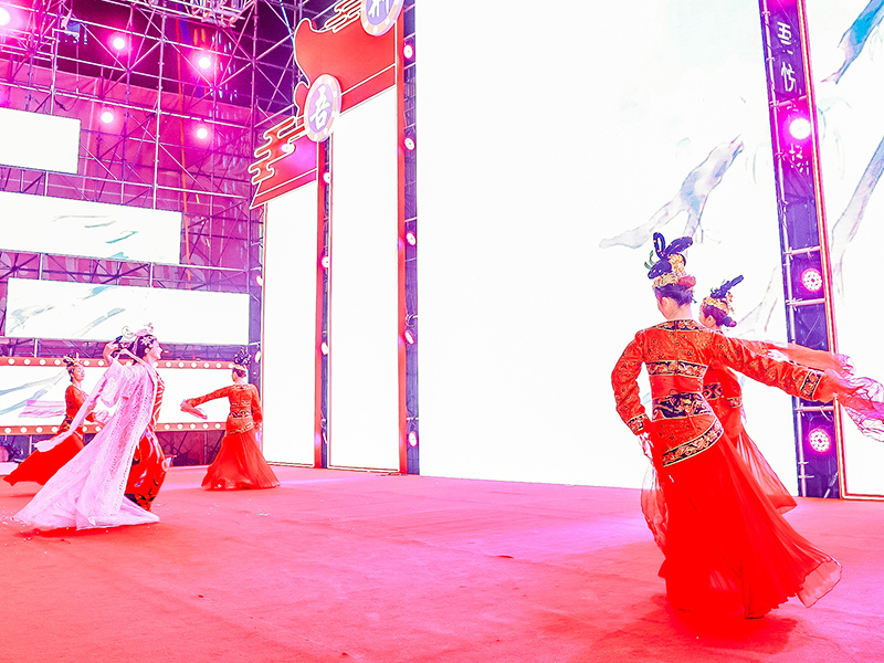 公司項目竣工慶典文藝表演