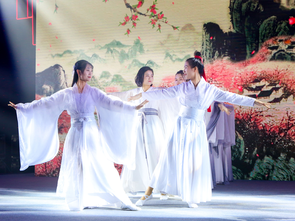 文藝演出活動(dòng)