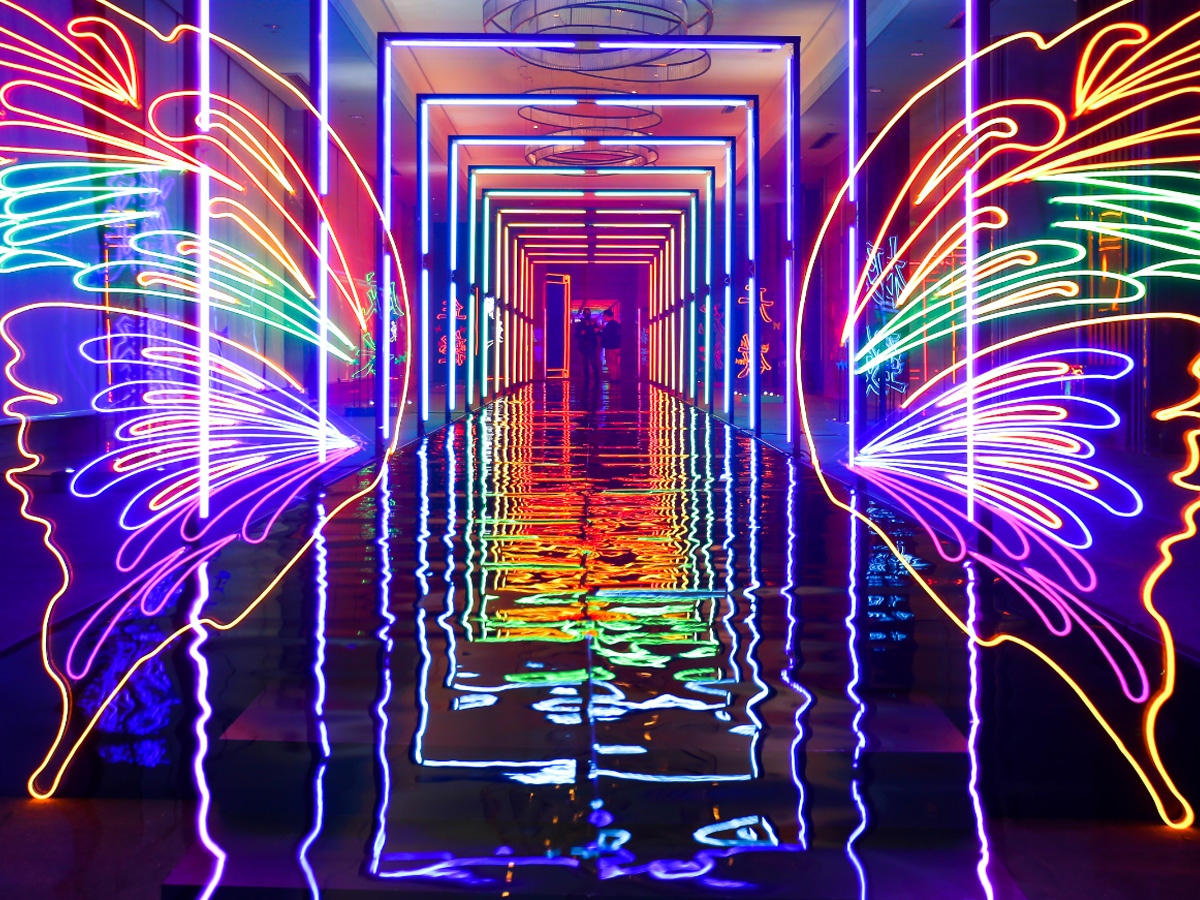 年會入場時光隧道設計