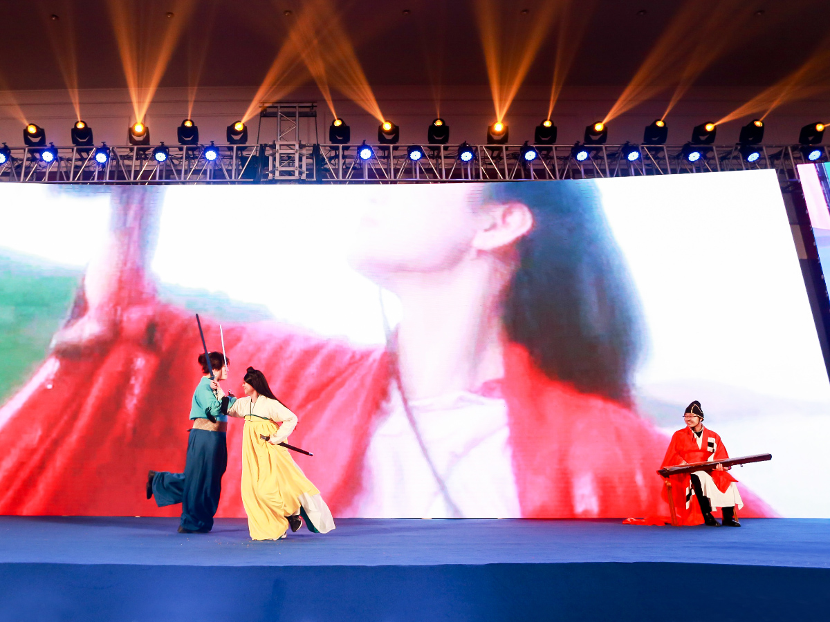 企業(yè)年會(huì)創(chuàng)意節(jié)目——Cosplay