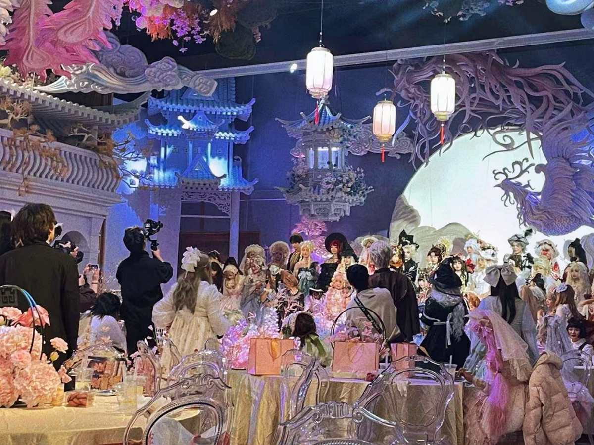 年會(huì)創(chuàng)意主題形式——Lolita茶話(huà)會(huì)