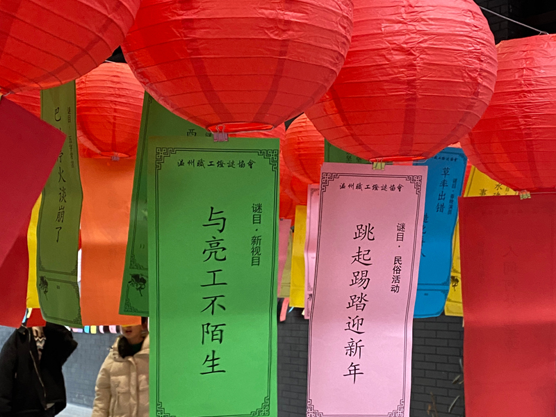 �����i��ӵ��ߜʂ�